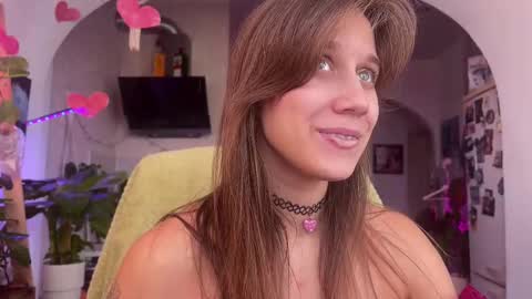 Alexandra Sasha in short online show from February 14, 9:56 am