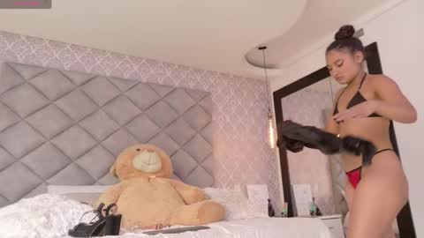 sasha_sinne online show from April 30, 5:40 pm