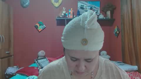 S A S H A R O S E online show from February 15, 1:10 pm