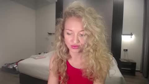 Sasha online show from March 12, 2:43 pm