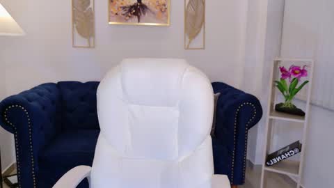 saskia litt online show from March 9, 4:17 am