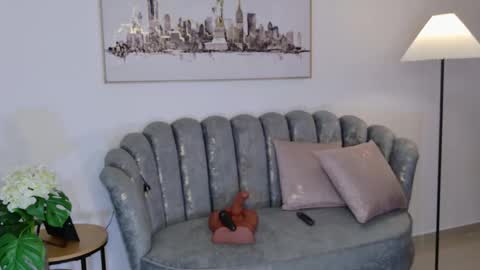 saskia litt online show from March 14, 4:05 am