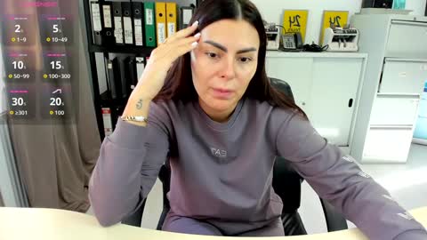 sassytiff online show from October 30, 11:55 am