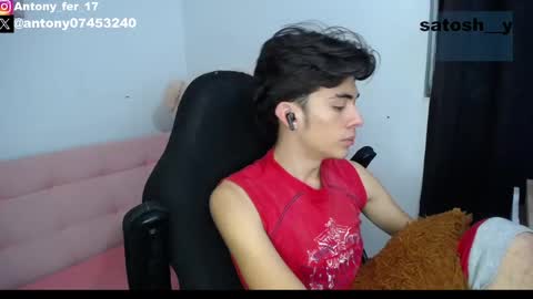 Snapshot of satosh_y chatting on February 3, 5:51 am satosh_y online show from February 3, 5:51 am