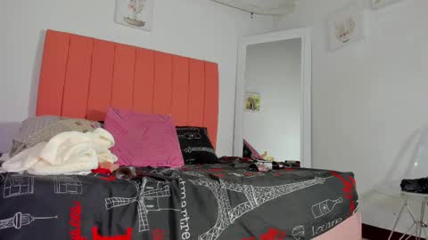 Snapshot of satsu_u chatting on March 12, 10:17 pm SATSU u online show from March 12, 10:17 pm