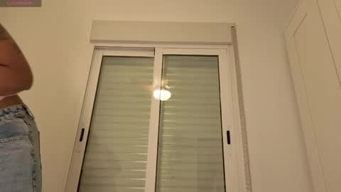 saturno_vibes online show from April 14, 4:54 pm