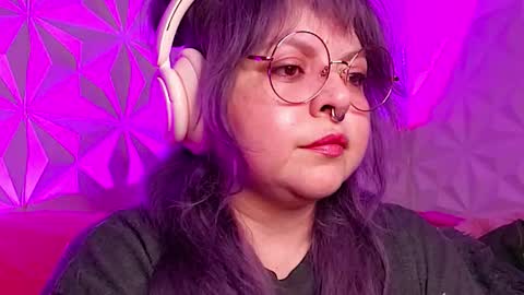 Gina George online show from October 22, 3:10 am