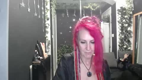 SaucySky online show from November 27, 10:12 am