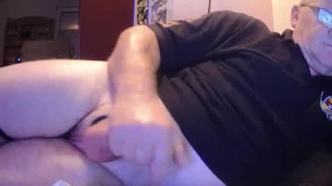 saugeil123 online show from September 19, 8:23 pm