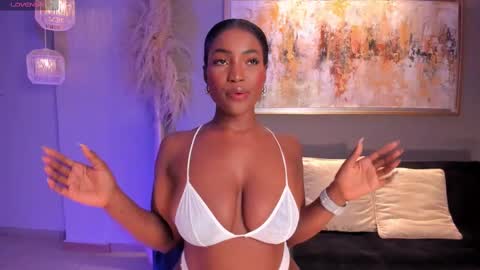 S a v a n n a h  online show from February 18, 10:47 pm