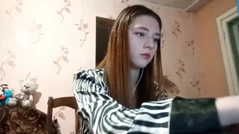 Snapshot of savannasotos chatting on September 30, 1:21 pm Sophie online show from September 30, 1:21 pm