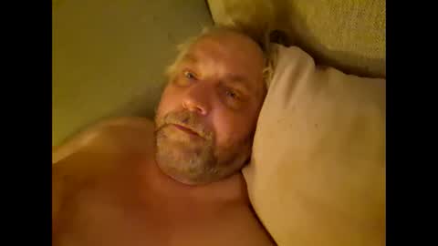 Snapshot of savlan chatting on October 15, 12:14 am savlan online show from October 15, 12:14 am
