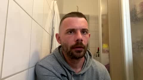 chamomile online show from October 10, 6:30 am