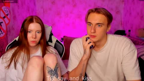 Snapshot of say_and_kiss chatting on December 8, 10:14 pm Say and kiss online show from December 8, 10:14 pm