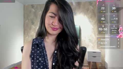 Saya Amaretto  online show from November 26, 9:33 pm