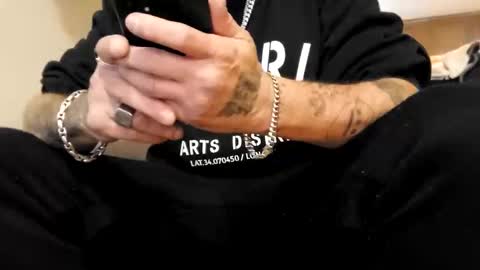 sayhi2mylilguy online show from November 19, 2:22 am