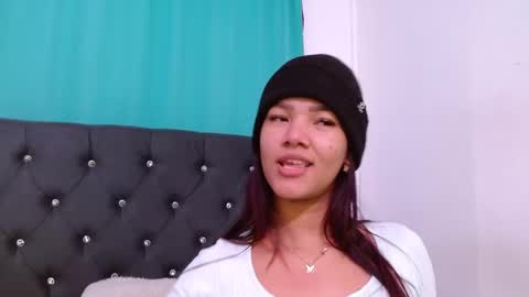 Snapshot of saykimmy chatting on October 12, 8:51 am saykimmy online show from October 12, 8:51 am