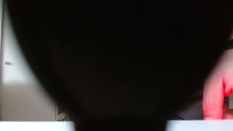 sbutter online show from April 30, 4:45 pm