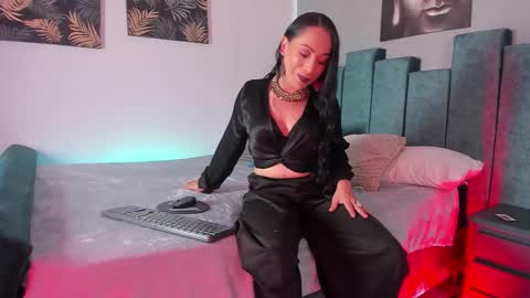 Scarleth online show from October 17, 8:13 pm