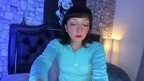 Scarlat Diamond  online show from January 13, 9:17 am