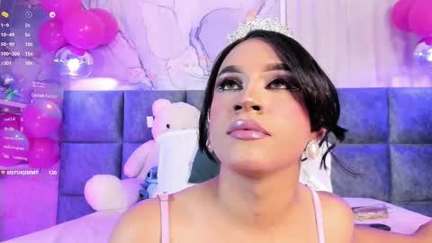 Snapshot of scarleett22 chatting on September 19, 7:50 pm Scarleet online show from September 19, 7:50 pm