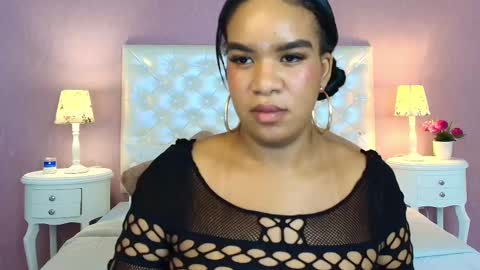 Snapshot of scarleett_fox_ chatting on October 2, 8:35 am Scartlett online show from October 2, 8:35 am