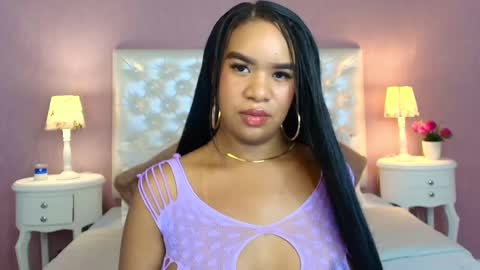 Snapshot of scarleett_fox_ chatting on October 1, 8:24 am Scartlett online show from October 1, 8:24 am