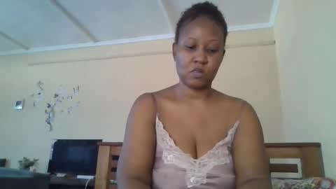 Snapshot of scarlet_25142359 chatting on September 15, 8:49 am scarlet_25142359 online show from September 15, 8:49 am