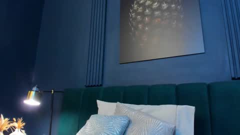 Scarlet Edwars online show from November 29, 7:21 pm