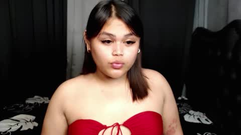 Snapshot of scarlet_enchantressxxx chatting on October 12, 8:10 pm scarlet_enchantressxxx online show from October 12, 8:10 pm