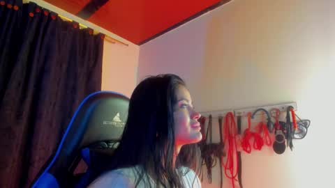 scarlet taylor kennedy online show from October 14, 12:02 am