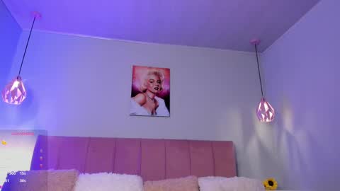 Scarlet  online show from October 14, 4:48 am