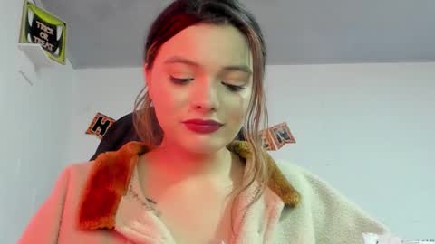 Snapshot of scarleth_owens1 chatting on October 22, 6:27 am    online show from October 22, 6:27 am