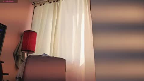 Snapshot of scarleth_red_ chatting on October 11, 12:21 pm I am Scarleth Check mi profile online show from October 11, 12:21 pm