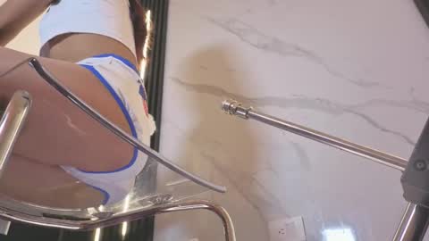 I am  Scarleth  Check mi profile online show from February 21, 12:08 pm