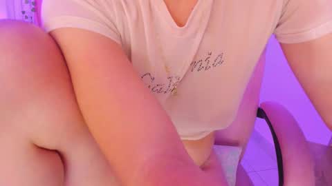 Snapshot of scarletliz chatting on March 6, 3:13 pm Scarletliz online show from March 6, 3:13 pm