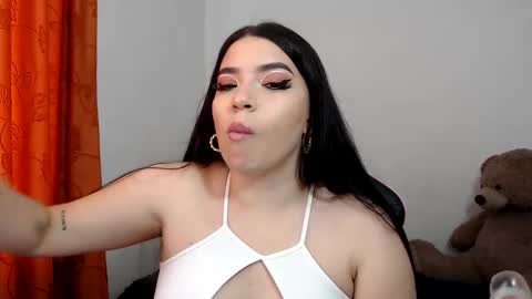 Scarlet online show from February 19, 5:12 pm