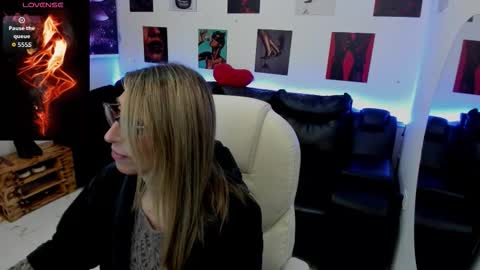 Scarlett online show from February 3, 11:47 am