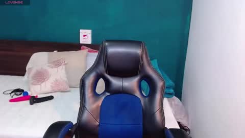 Scarlett  online show from February 27, 3:08 am