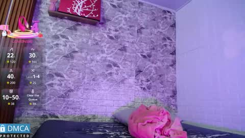 Snapshot of scarlett_fire5 chatting on September 22, 11:14 am scarlett_fire5 online show from September 22, 11:14 am
