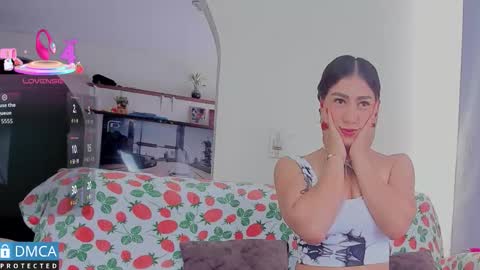 Snapshot of scarlett_fire5 chatting on October 15, 2:40 pm scarlett_fire5 online show from October 15, 2:40 pm
