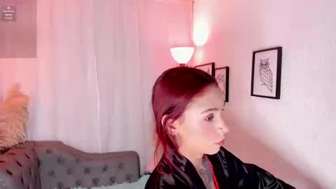 Scarlett Johs online show from September 15, 1:56 pm