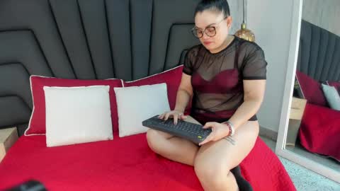 scarlett_monroe_1 online show from October 7, 11:39 am