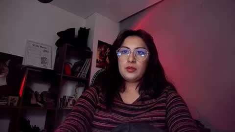 Snapshot of scarlett_sen chatting on October 16, 3:22 pm Mistress Scarlett online show from October 16, 3:22 pm