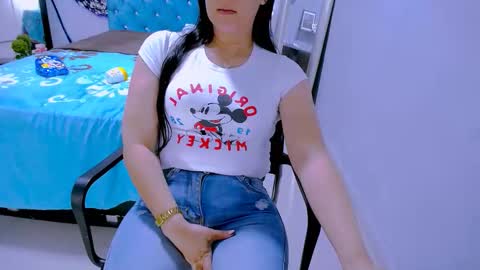 scarlet online show from February 28, 8:35 pm