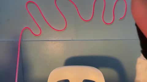 Snapshot of scarlett_snow0 chatting on October 9, 9:37 am Scarlett online show from October 9, 9:37 am