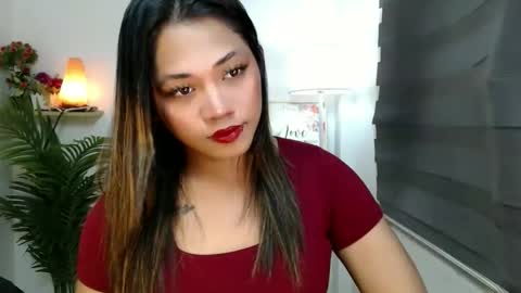 Snapshot of scarlett_sofia69 chatting on October 19, 11:37 am online show from October 19, 11:37 am