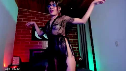 Scarlett  online show from December 22, 4:03 pm