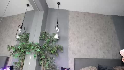 scarlettjakobs online show from March 19, 6:08 am