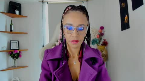 Snapshot of scarlettmalbec chatting on January 25, 10:28 pm Scarlett online show from January 25, 10:28 pm